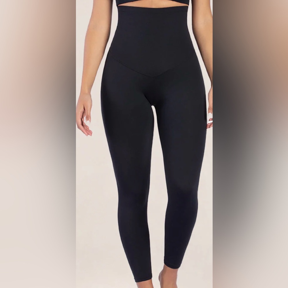 Nwt women’s high-waisted shapermint shaping leggings size small